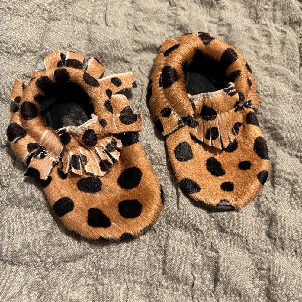 Genuine Calf Hair‎ Infant Moccs • Leopard Print Soft Sole Shoes (S4)